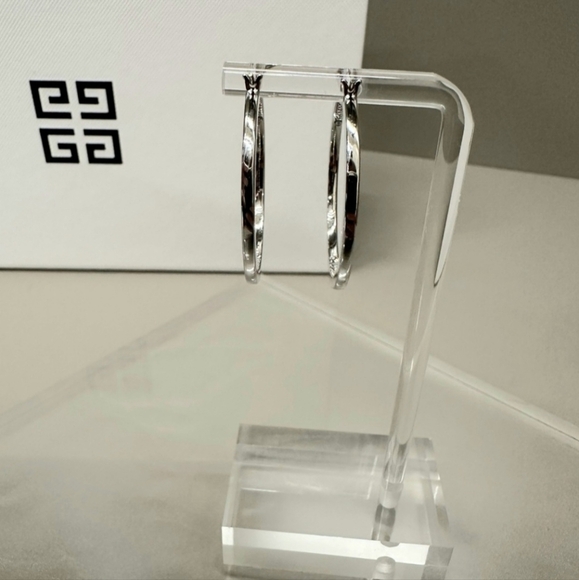 NWT GIVENCHY SILVER HOOPS - Picture 5 of 5